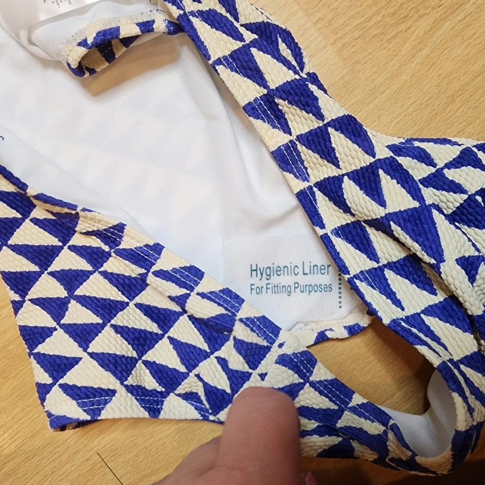 NWT‎ Janie and Jack Blue White Geo Printed 2 peice bikini set. Kids size 16.